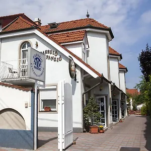 vizitați hotelul