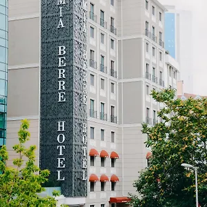 4* Otel Mia Berre