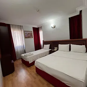ريد وايت اسطنبول