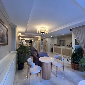 2* Otel Gul