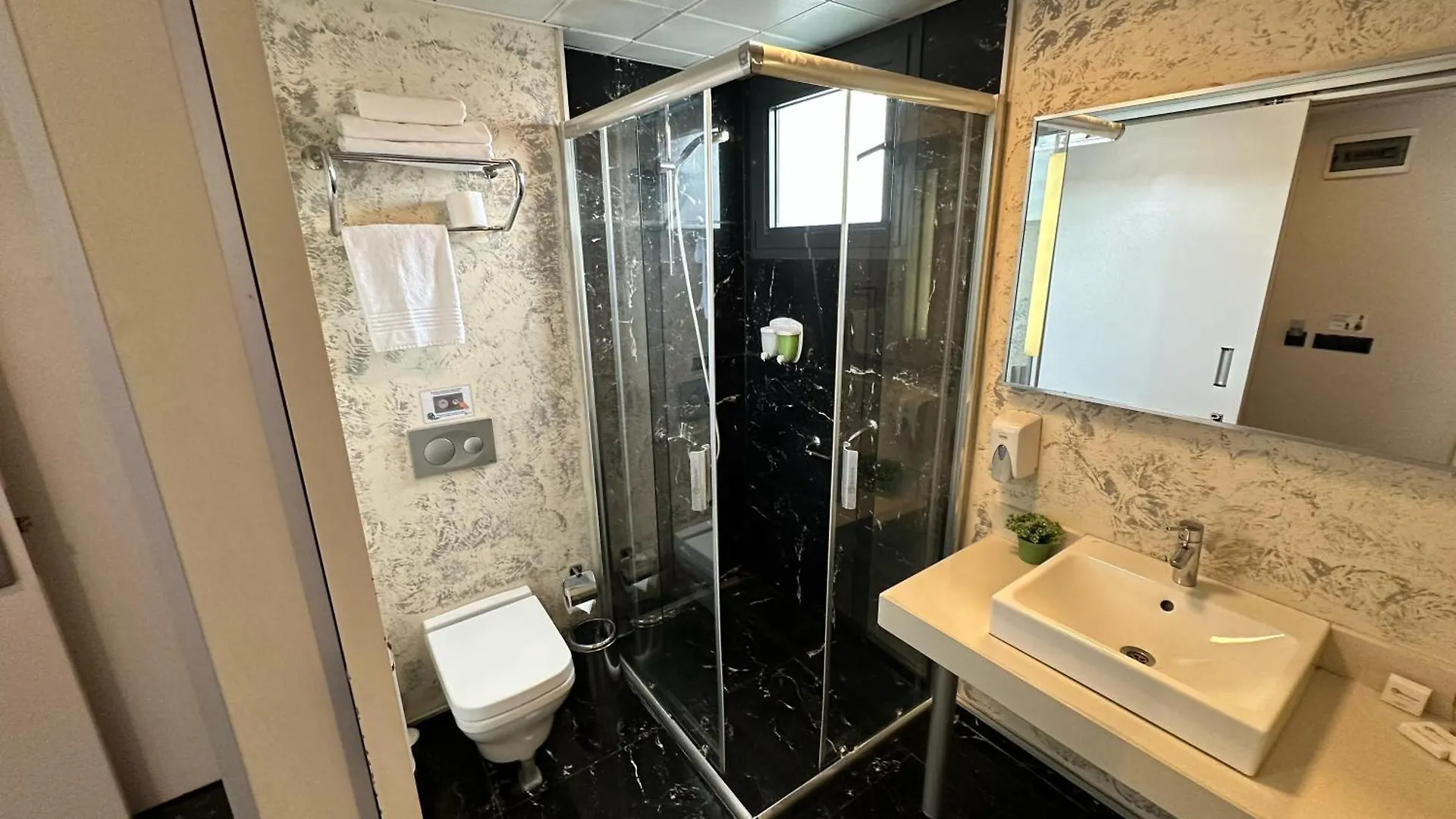 Tempo Suites Airport Istanbul Hotel