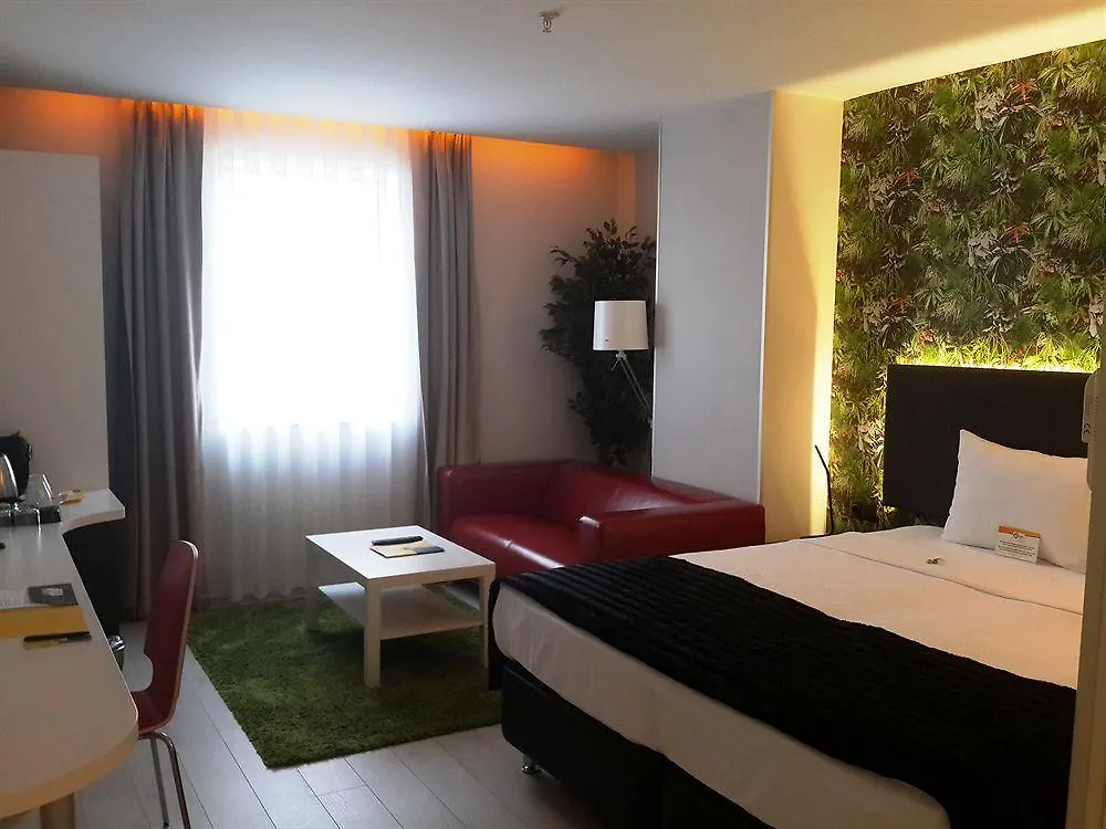 Tempo Suites Airport İstanbul 3*,